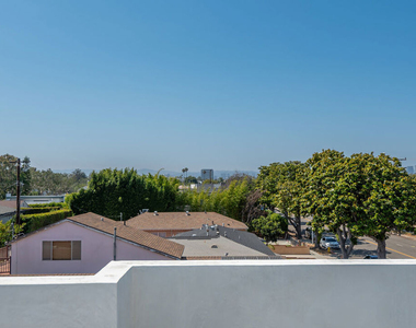 4095 Sawtelle Boulevard - Photo Thumbnail 41