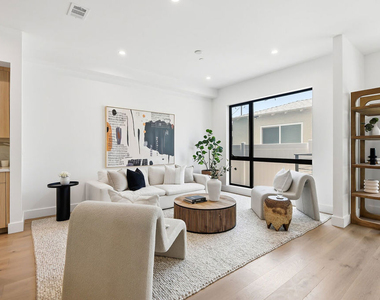 4095 Sawtelle Boulevard - Photo Thumbnail 11