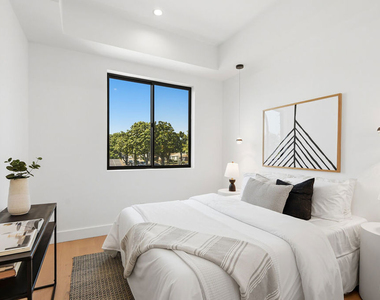 4095 Sawtelle Boulevard - Photo Thumbnail 30