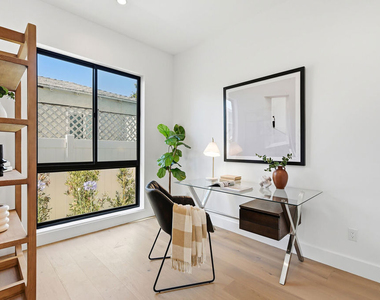 4095 Sawtelle Boulevard - Photo Thumbnail 14