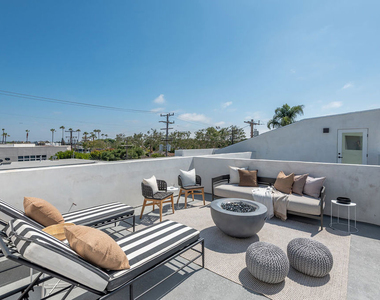 4095 Sawtelle Boulevard - Photo Thumbnail 37