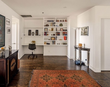10724 Wilshire Boulevard - Photo Thumbnail 8