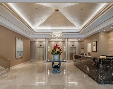 10724 Wilshire Boulevard - Photo Thumbnail 2