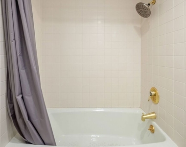 10724 Wilshire Boulevard - Photo Thumbnail 31