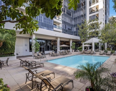 10724 Wilshire Boulevard - Photo Thumbnail 34