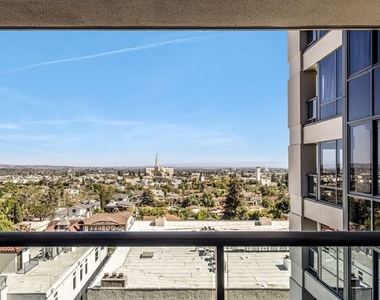 10724 Wilshire Boulevard - Photo Thumbnail 15