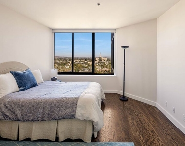 10724 Wilshire Boulevard - Photo Thumbnail 27
