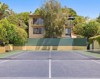 1121 La Collina Drive - Photo Thumbnail 31