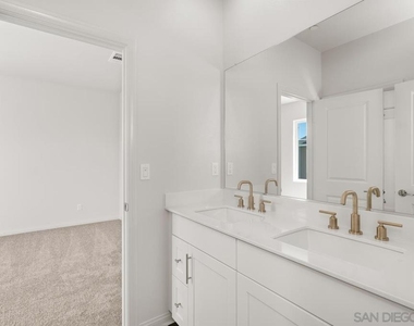 1523 Wingwood - Photo Thumbnail 24