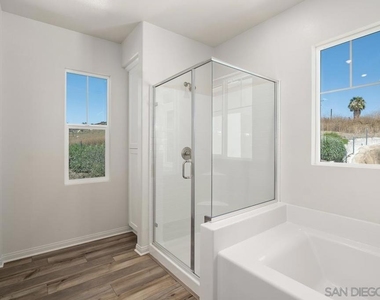 1523 Wingwood - Photo Thumbnail 19
