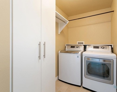 6783 Heath Ct - Photo Thumbnail 40