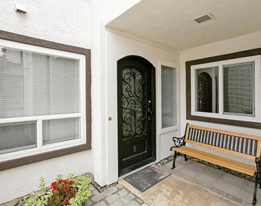 6783 Heath Ct - Photo Thumbnail 8