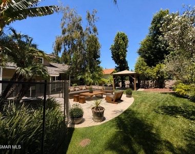 2344 Highgate Road - Photo Thumbnail 35