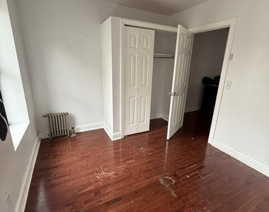 446 West 164th Street - Photo Thumbnail 5