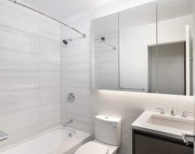 East 34th Street - Photo Thumbnail 4