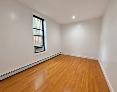 464 Throop Avenue - Photo Thumbnail 5