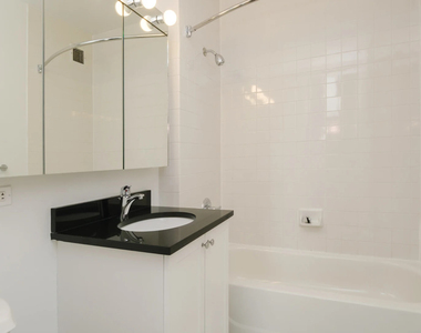 71 Broadway - Photo Thumbnail 6