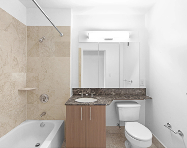 408 East 92nd Street - Photo Thumbnail 6