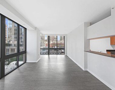 408 East 92nd Street - Photo Thumbnail 1