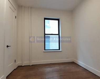 186 Claremont Avenue - Photo Thumbnail 2