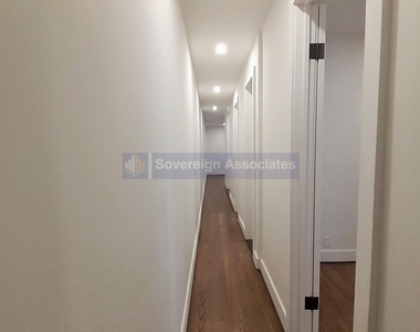 186 Claremont Avenue - Photo Thumbnail 17