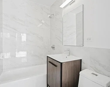 1735 York Avenue - Photo Thumbnail 5