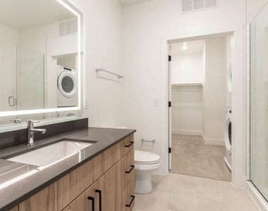 17727 Addison Road - Photo Thumbnail 83