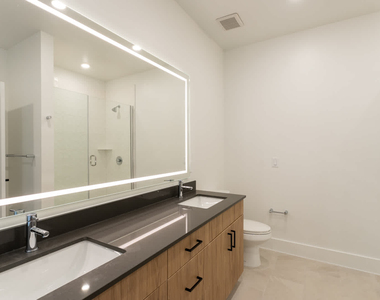 17727 Addison Road - Photo Thumbnail 57