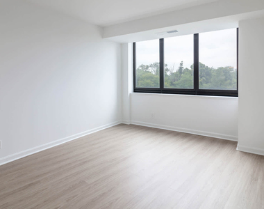1501 Crystal Dr. - Photo Thumbnail 17