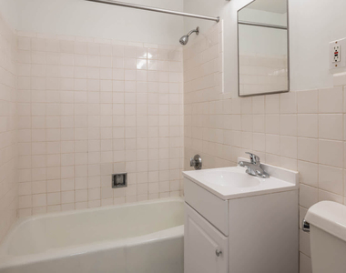 205 Walden St - Photo Thumbnail 3