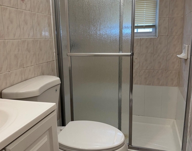1417 118th Street - Photo Thumbnail 6