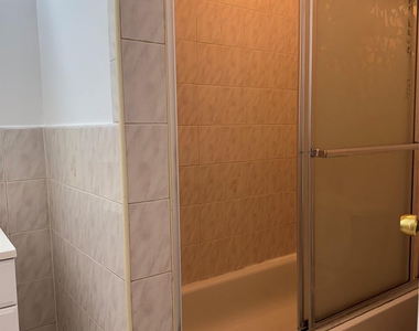 1417 118th Street - Photo Thumbnail 3
