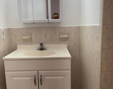 1417 118th Street - Photo Thumbnail 4