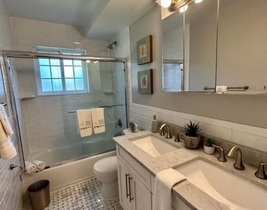 5 Williams Boulevard - Photo Thumbnail 6