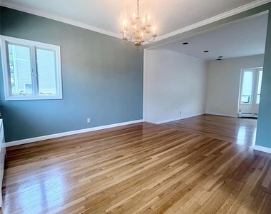 821 Channel Road - Photo Thumbnail 5