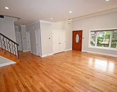 91 Baker Hill Road - Photo Thumbnail 3