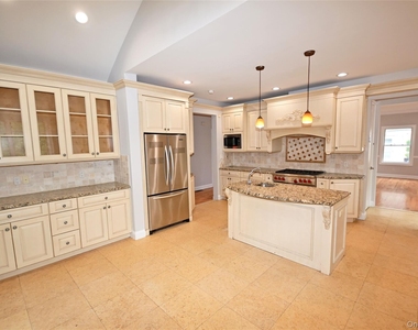 91 Baker Hill Road - Photo Thumbnail 10