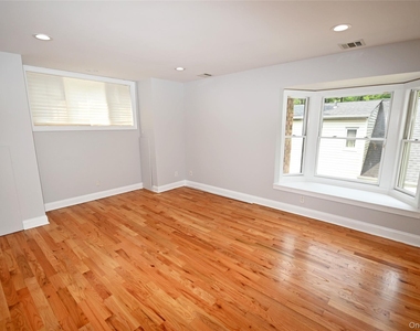 91 Baker Hill Road - Photo Thumbnail 15