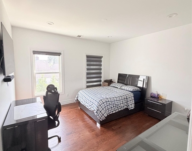 16 Eden Lane - Photo Thumbnail 13
