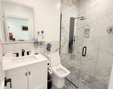 16 Eden Lane - Photo Thumbnail 14