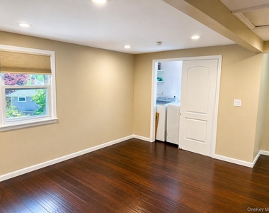 23 Ginny Lane - Photo Thumbnail 20