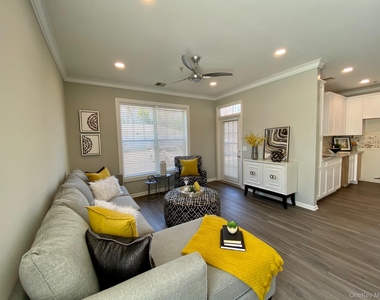 1 Charles Pond Drive - Photo Thumbnail 4