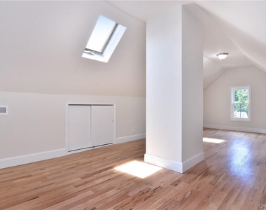 142 Second Avenue - Photo Thumbnail 20