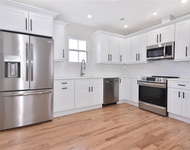 142 Second Avenue - Photo Thumbnail 4