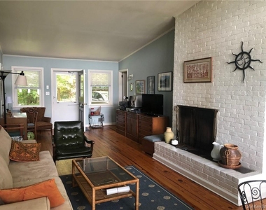 14 Frederick Street - Photo Thumbnail 4