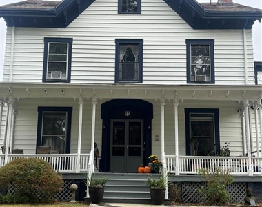 113 Academy Street - Photo Thumbnail 3