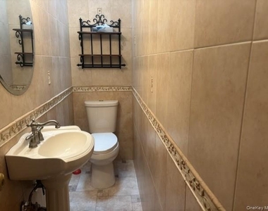 126 Hillside Avenue - Photo Thumbnail 20