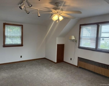 126 Hillside Avenue - Photo Thumbnail 17