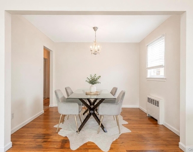 5 Tyler Avenue - Photo Thumbnail 7