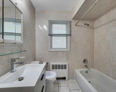 186 Midland Avenue - Photo Thumbnail 27
